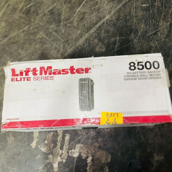 LIFTMASTER ELITE SERIES 8500 DC BATTERY BACK-UP WALL MOUNT GARAGE DOOR OPENER - Picture 1 of 4